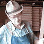 a picture of ye olde Austrian tsimbl maker, Konrad